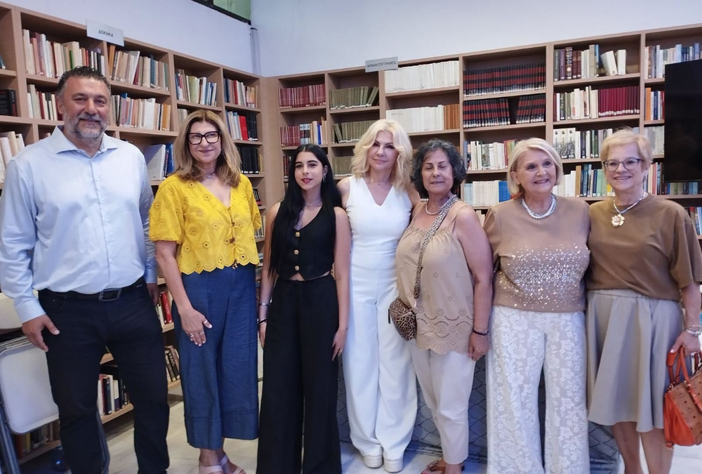 Η Βάλια Πετούρη παρουσίασε το νέο της βιβλίο στην Κεντρική Δημοτική Βιβλιοθήκη Παλαιού Φαλήρου