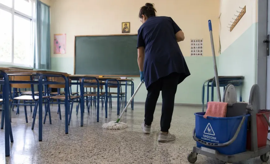 Ανοιχτές οι αιτήσεις για 46 προσλήψεις στην καθαριότητα των σχολείων του Παλαιού Φαλήρου