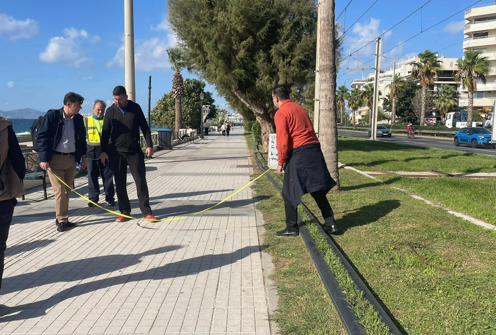 Αθηναϊκή Ριβιέρα: Εκτός ορόσημων του Ταμείου Ανάκαμψης ο παραλιακός πεζόδρομος – ποδηλατόδρομος